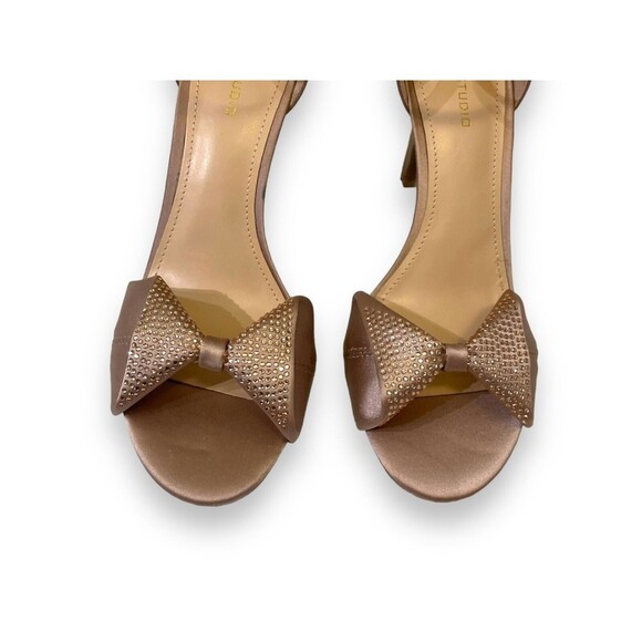 Max Studio Pink Women’s Rorima2 Satin Embellished Bow Heels Shoes Size US 9 - Picture 5 of 7